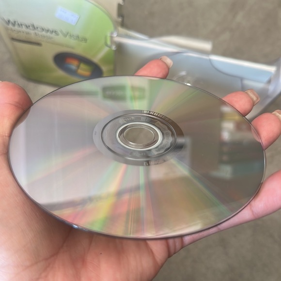 Windows Vista Home Basic with SP1 - Picture 4 of 6